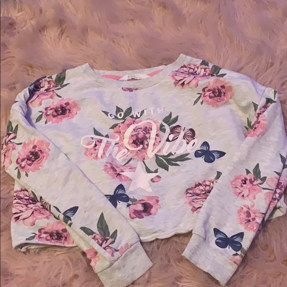 Crew neck